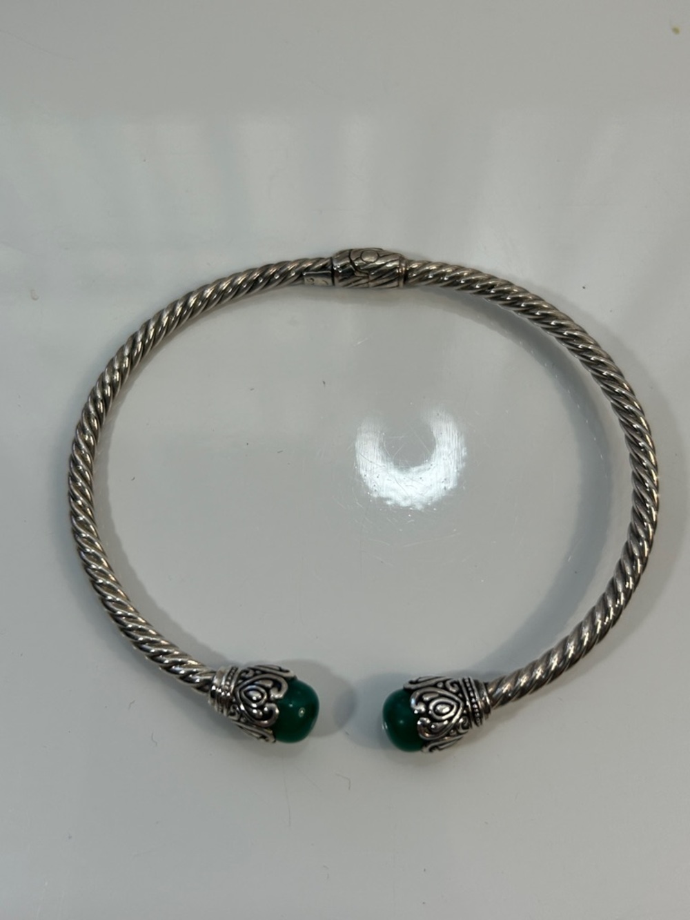 NWOT Samuel B. Sterling Silver Genuine Green Aventurine Hinged Cuff Bracelet